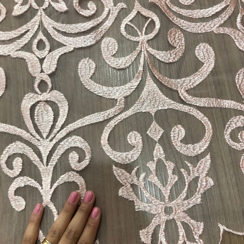 Tecido Tule Bordado Rose • Conexão Tecidos