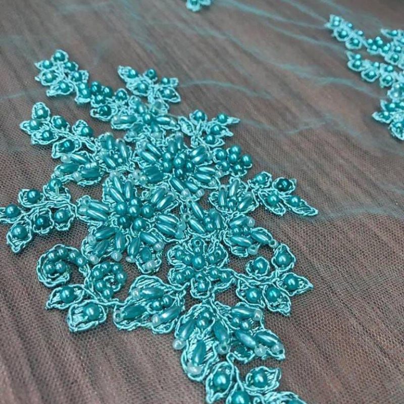 TULE BORDADO COM PEDRARIAS VERDE TIFANY • Conexão Tecidos