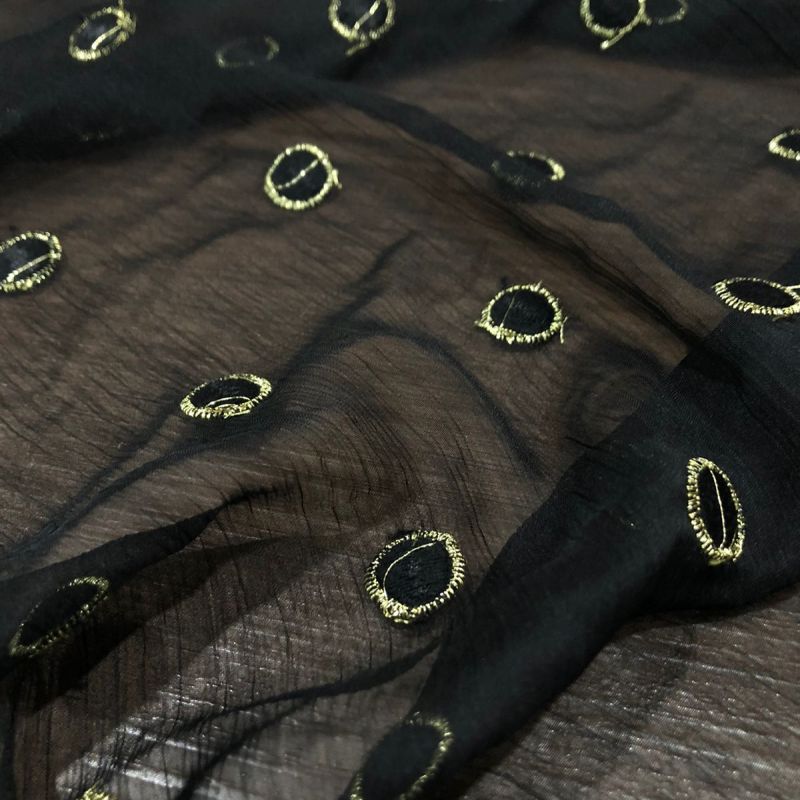 CHIFFON BORDADO COM POÁS TOQUE DE SEDA • Conexão Tecidos