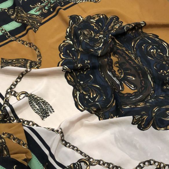 Tecido Crepe de Chine Estampado Quadros • Conexão Tecidos