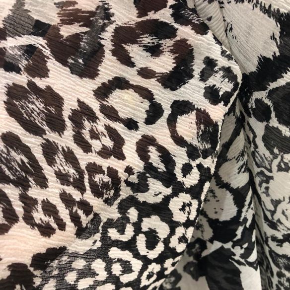 Tecido Chiffon De Seda Animal Print E Flores • Conexão Tecidos