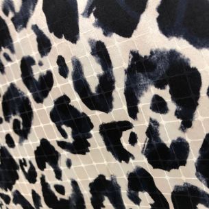 TECIDO CETIM DE SEDA ANIMAL PRINT MAQUINETADO • Conexão Tecidos 2