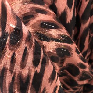MUSSELINE DE VISCOSE ANIMAL PRINT COM FIO DE LUREX • Conexão Tecidos 2