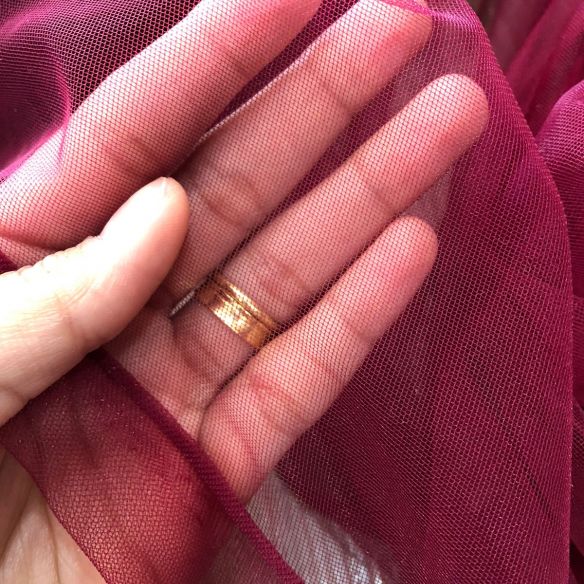 TULE ILUSION BORDO • Conexão Tecidos