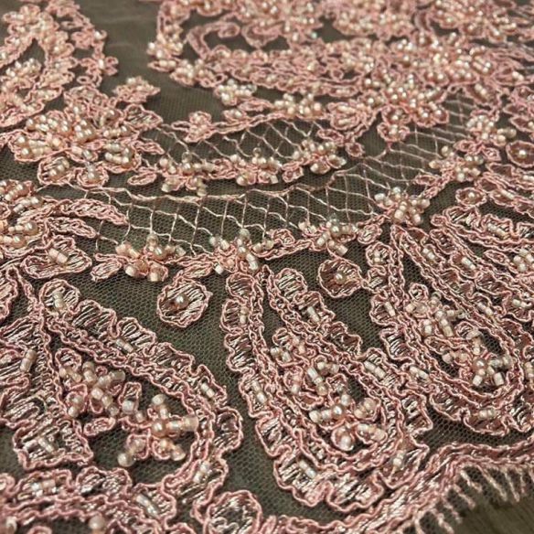 Tecido Tule Bordado Com Pedrarias Pêssego • Conexão Tecidos