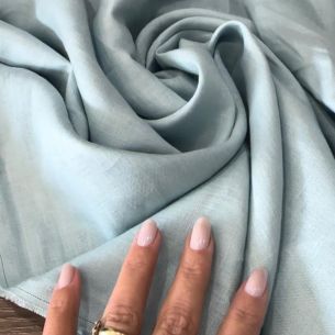 TECIDO CAMBRAIA DE LINHO PURO AZUL CLARO • Conexão Tecidos 2