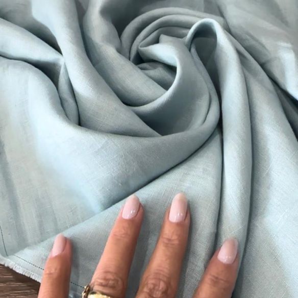 TECIDO CAMBRAIA DE LINHO PURO AZUL CLARO • Conexão Tecidos TECIDO CAMBRAIA DE LINHO PURO AZUL CLARO • Conexão Tecidos