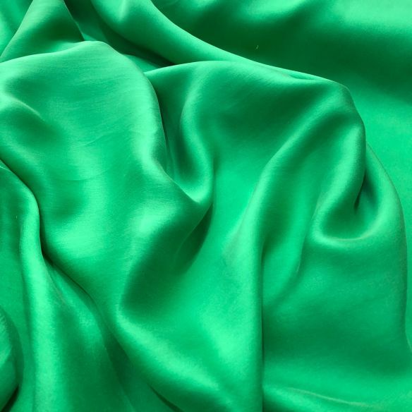 TECIDO CETIM DE SEDA ESTONADO VERDE • Conexão Tecidos TECIDO CETIM DE SEDA ESTONADO VERDE • Conexão Tecidos