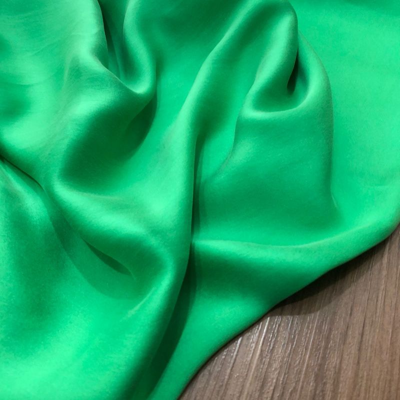 TECIDO CETIM DE SEDA ESTONADO VERDE • Conexão Tecidos