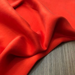 Tecido Cetim de Seda Liso Estonado Vermelho Coral • Conexão Tecidos 2