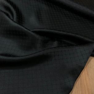 Tecido Cetim de Seda Liso Maquinetado Preto • Conexão Tecidos 2
