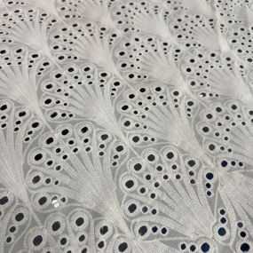 Tecido Lese Off White Arabesco • Conexão Tecidos