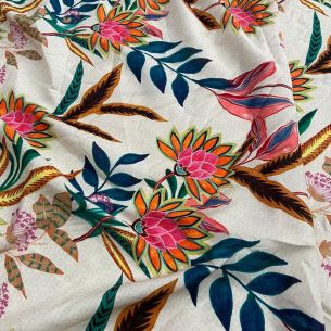 Tecido Viscose Estampa Flores Bianca • Conexão Tecidos