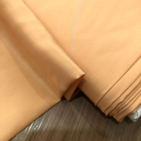 TECIDO CREPE DE CHINE PÊSSEGO • Conexão Tecidos