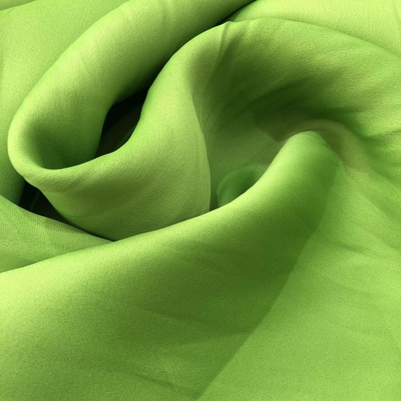 Tecido Tricrepe Verde Primavera • Conexão Tecidos