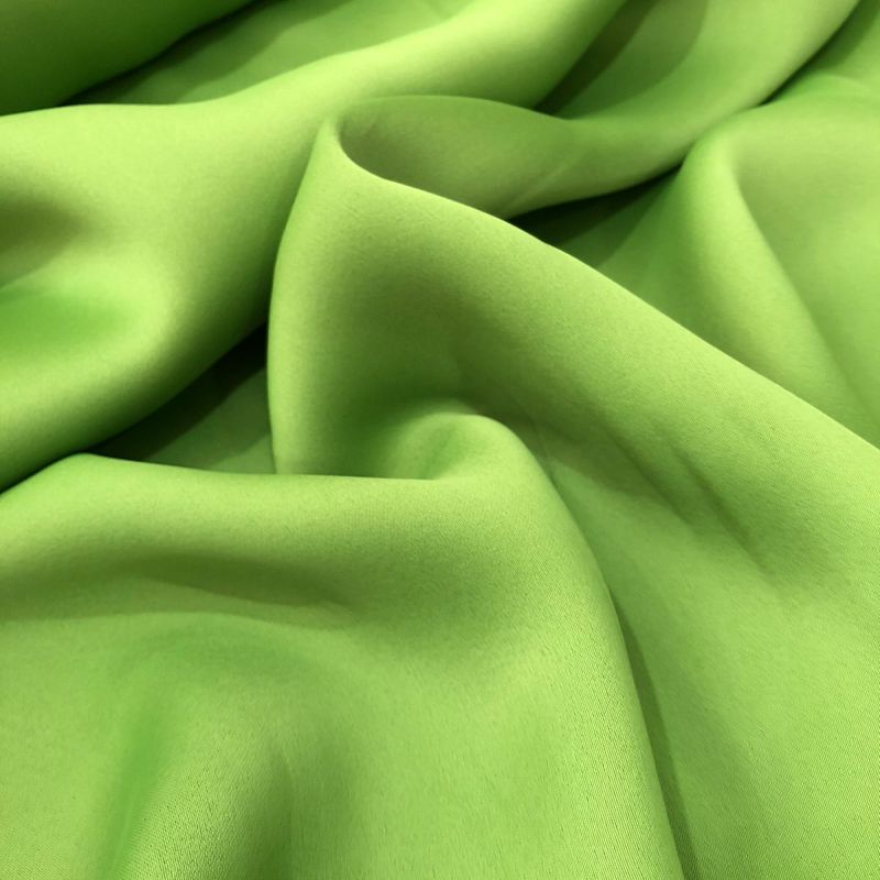 Tecido Tricrepe Verde Primavera • Conexão Tecidos