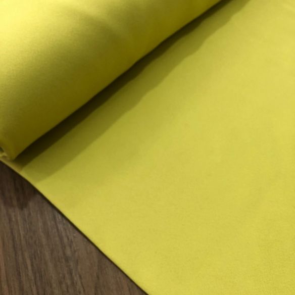 CREPE PATOU PLUMARIA • Conexão Tecidos CREPE PATOU PLUMARIA • Conexão Tecidos