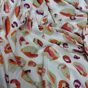 Tecido Crepe de Chine Estampado Abstrato Stones • Conexão Tecidos