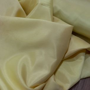 Alpaseda Amarelo Suave. 