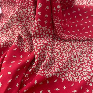 TRICREPE ESTAMPADO LIBERTY RED • Conexão Tecidos 2