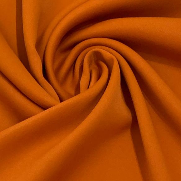 CREPE PATOU LARANJA QUEIMADO • Conexão Tecidos