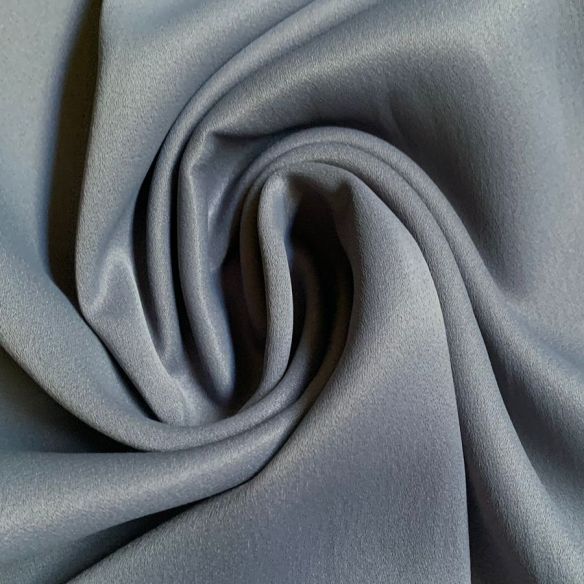 CREPE PATOU AZUL QUÉDE • Conexão Tecidos