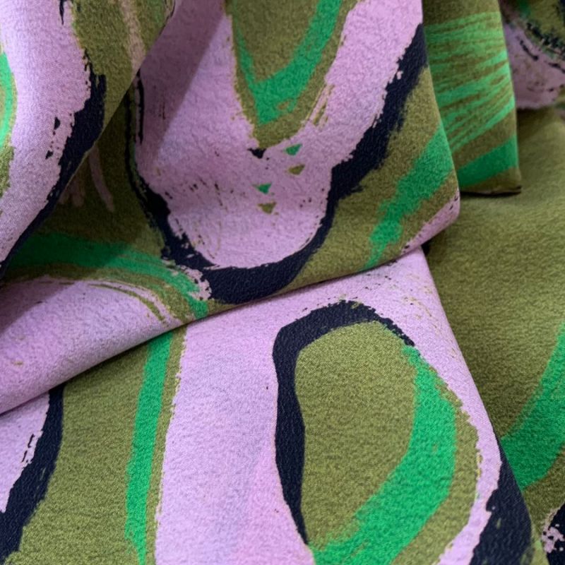 Tecido Crepe de Chine Estampado Tempest • Conexão Tecidos