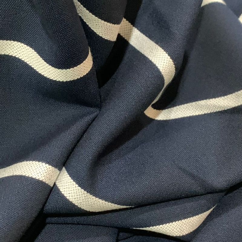 Tecido Viscose Estampada Maquinetada Marinho • Conexão Tecidos