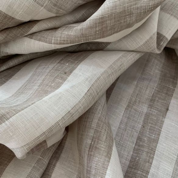 TECIDO CAMBRAIA DE LINHO PURO LISTRAS NATURAIS • Conexão Tecidos TECIDO CAMBRAIA DE LINHO PURO LISTRAS NATURAIS • Conexão Tecidos