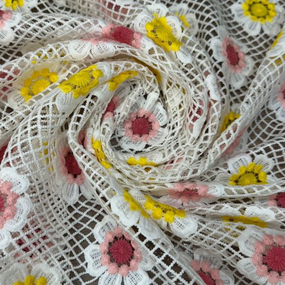 RENDA GUIPUIR FLORAL • Conexão Tecidos