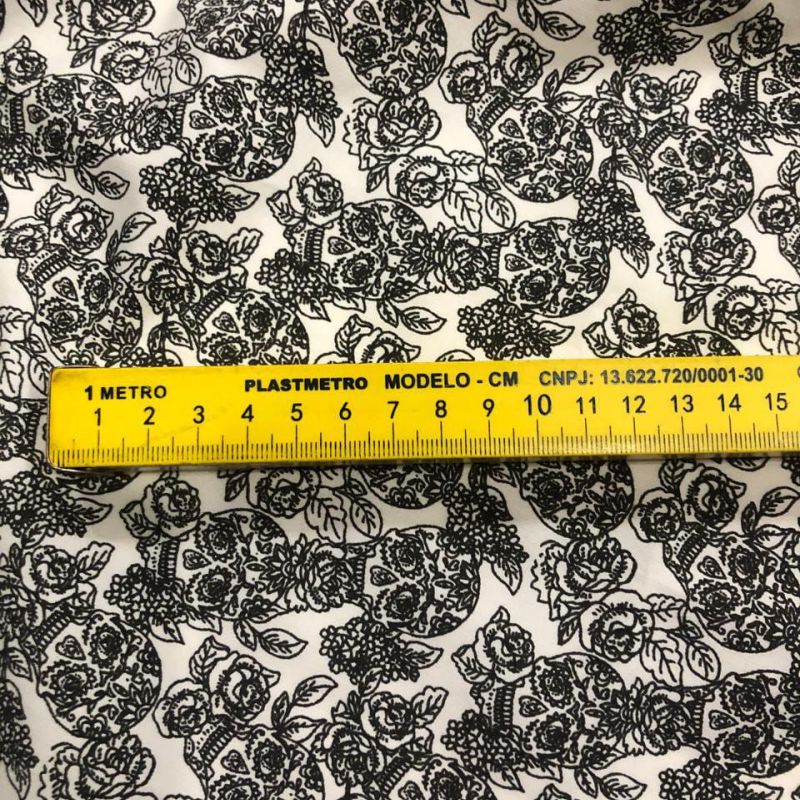 TECIDO TRICOLINE CAVEIRA MEXICANA (MÁSCARA) • Conexão Tecidos