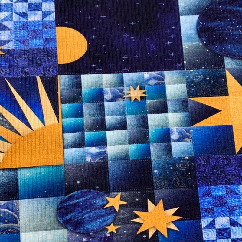 MALHA CANELADA ESTAMPADA STAR • Conexão Tecidos