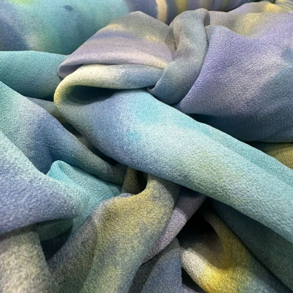 TECIDO GEORGETE DE SEDA PURA ORLA AZUL • Conexão Tecidos