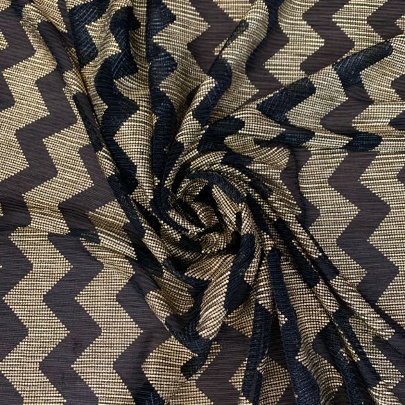 TULE PLISSADO CHEVRON FUNDO PRETO • Conexão Tecidos