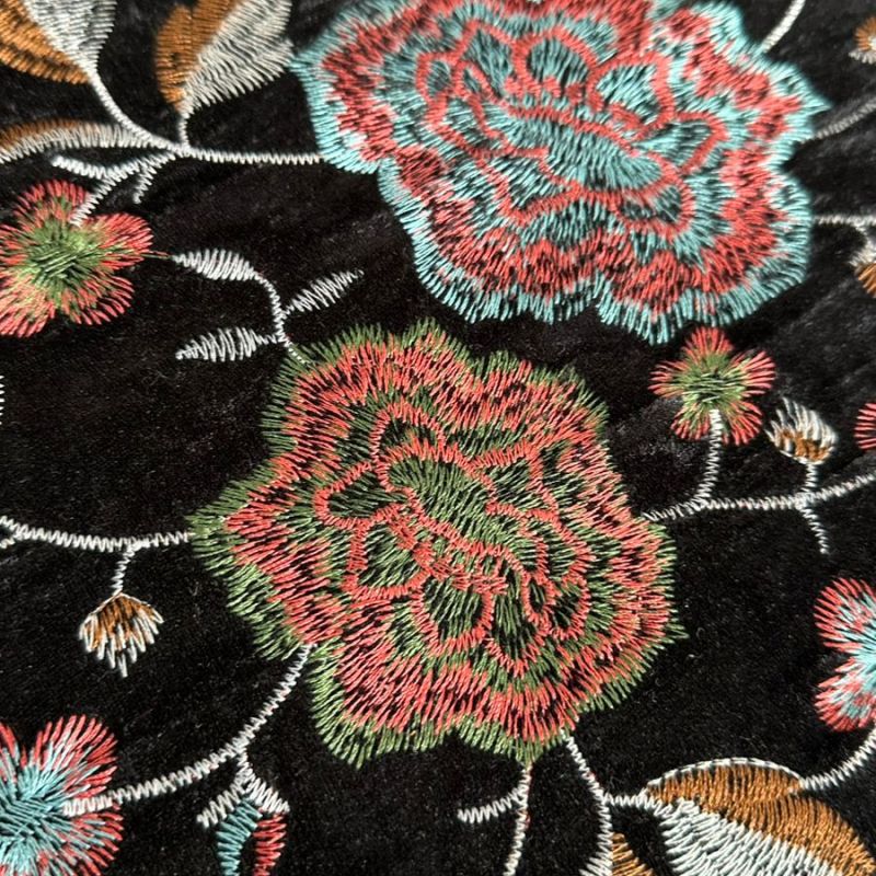 VELUDO BORDADO EXCLUSIVO • Conexão Tecidos