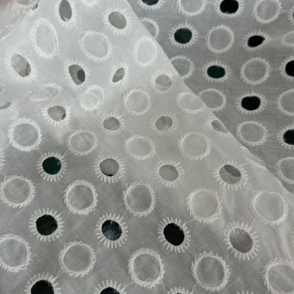 Tecido Lese De Algodão Off White Exotic • Conexão Tecidos