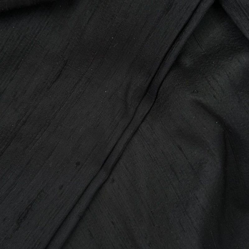 SHANTUNG DE SEDA PURA PRETO.