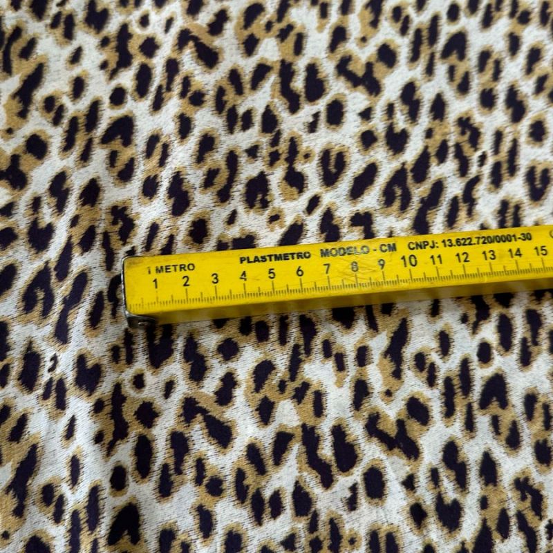 Tecido Cetim de Seda Estampado Onça • Conexão Tecidos