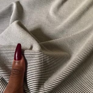 TECIDO TWEED DE MALHA LISTRADO • Conexão Tecidos