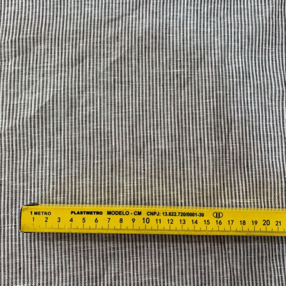 TECIDO LINHO PURO LISTRAS MARROM. 