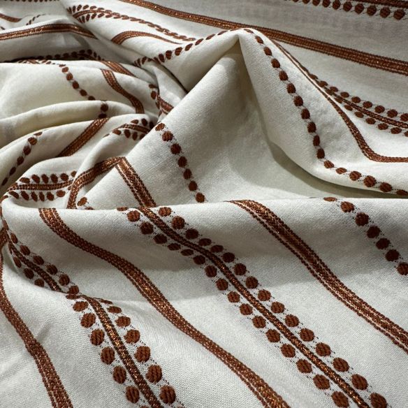 TECIDO CAMBRAIA DE ALGODÃO BORDADA DUBAI • Conexão Tecidos