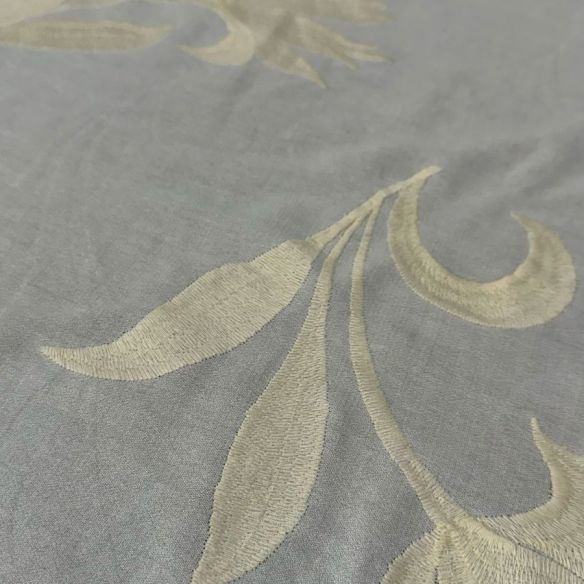 Tecido Cambraia Gaze De Algodão Bordada Off White • Conexão Tecidos