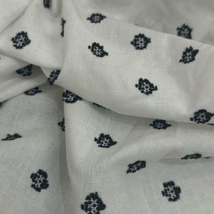 TECIDO CAMBRAIA DE ALGODÃO BORDADA JAPUR