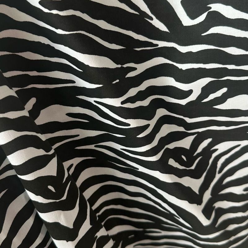Tecido Sarja Acetinada Animal Print Ii • Conexão Tecidos