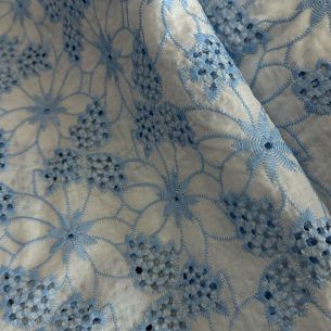 Tecido Lese De Algodão Blue Sky Embroidery • Conexão Tecidos