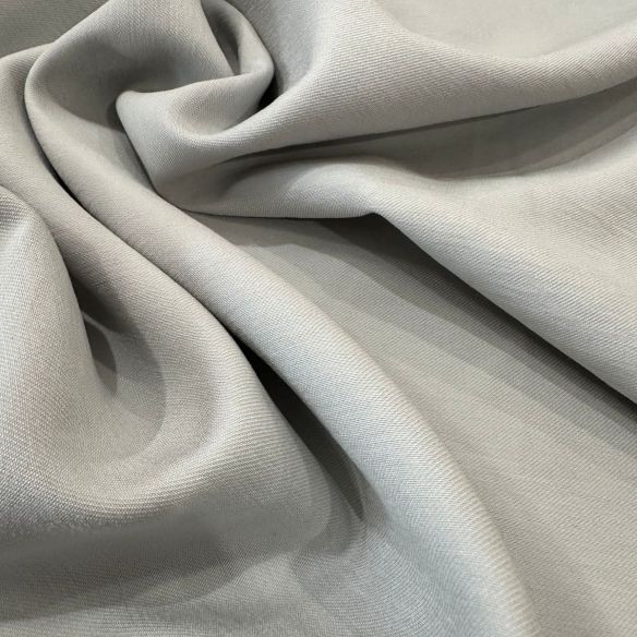 Alfaiataria Liocel Marrant Premium cinza gelo