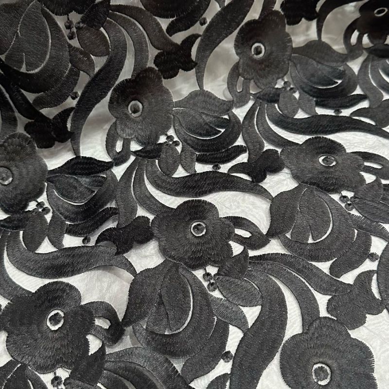 Tecido Organza Bordada Preta • Conexão Tecidos