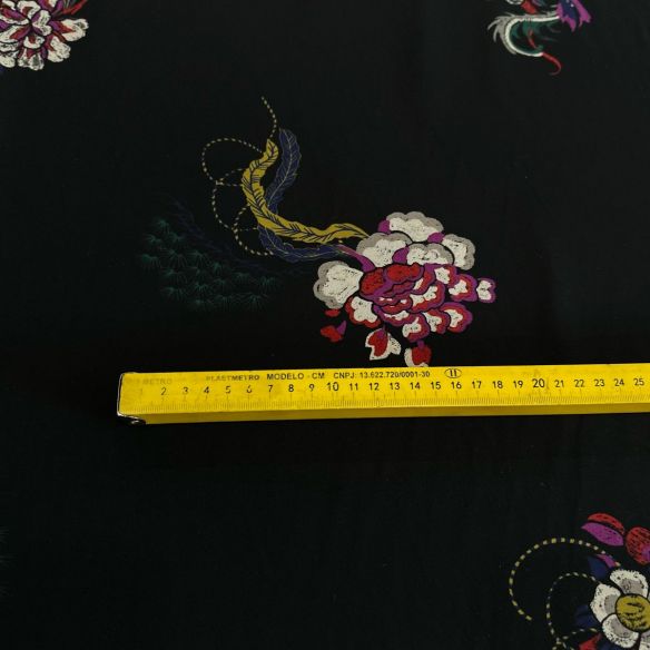 Tecido Crepe de Chine Estampado Alegria • Conexão Tecidos