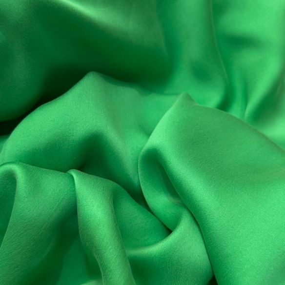 TECIDO CETIM DE SEDA ESTONADO VERDE