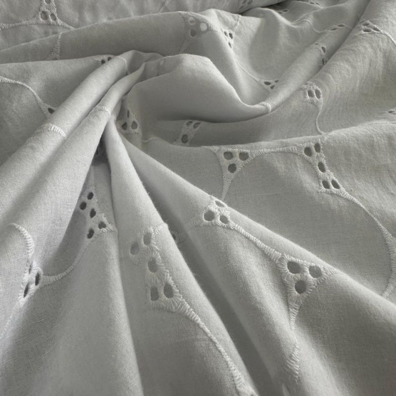 LESE DE ALGODÃO BRANCA CORAÇÕES